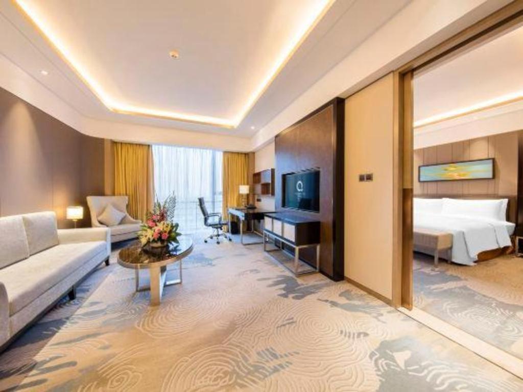 The Qube Hotel Jingzhou Exterior photo