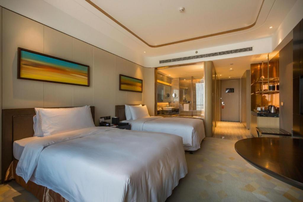 The Qube Hotel Jingzhou Exterior photo